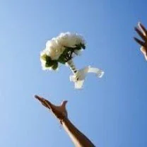 Aumente 30% sua chance de pegar o buquê